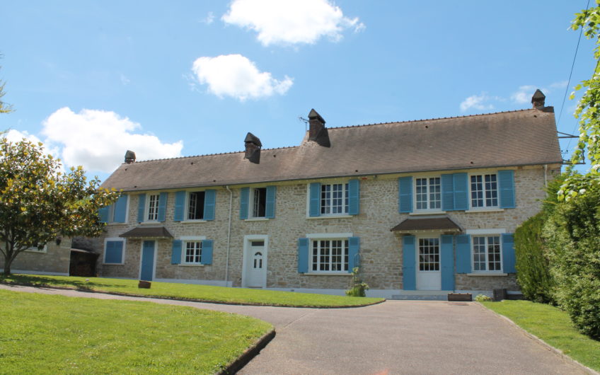 Maison de Maître dans Village recherché du Vexin